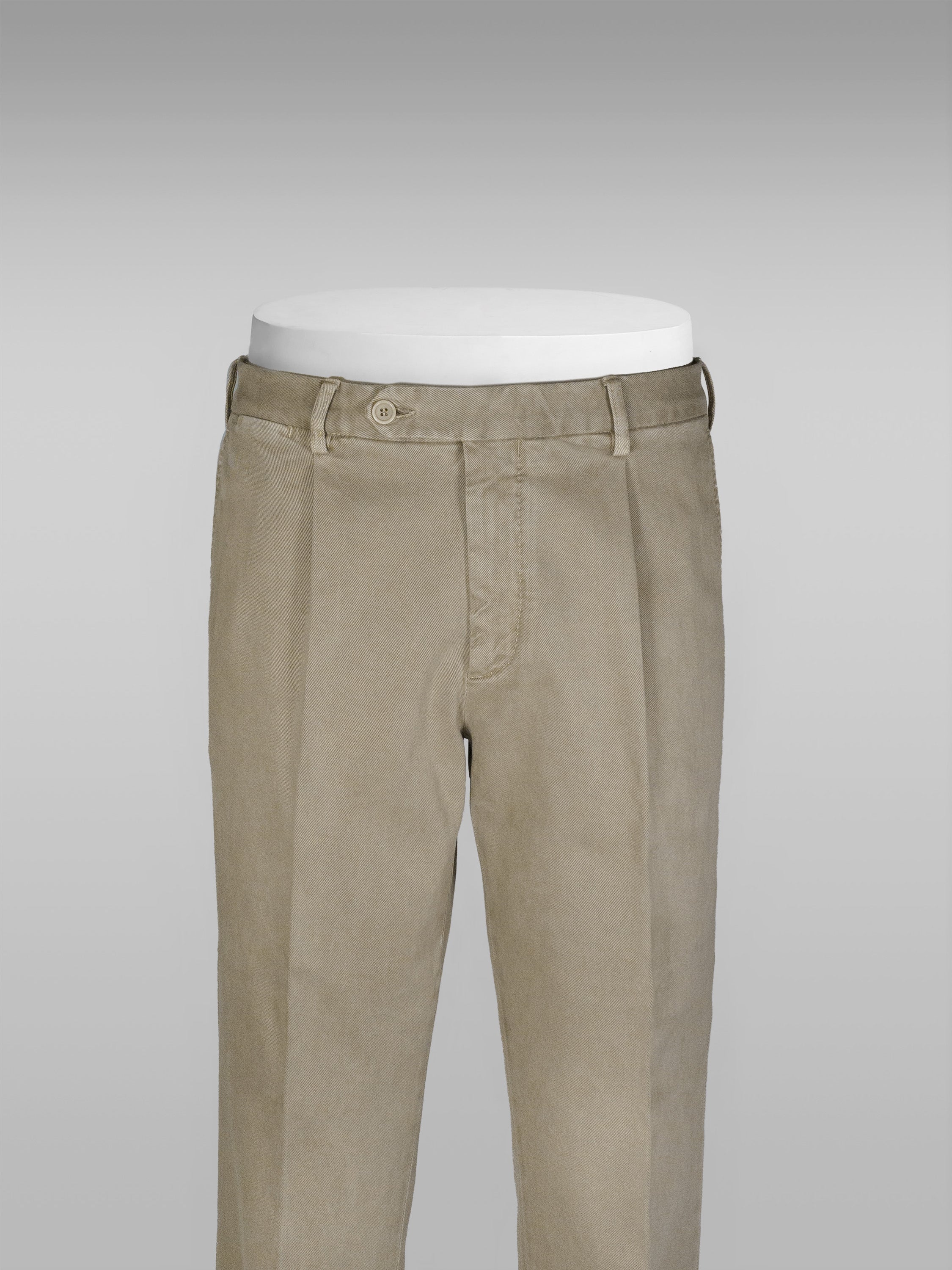 Beige cotton elastan sport trousers 1 pleat